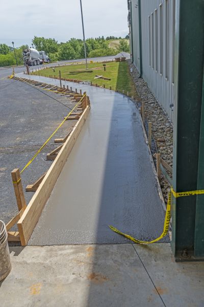 Concrete Sidewalk Paving in Forney
